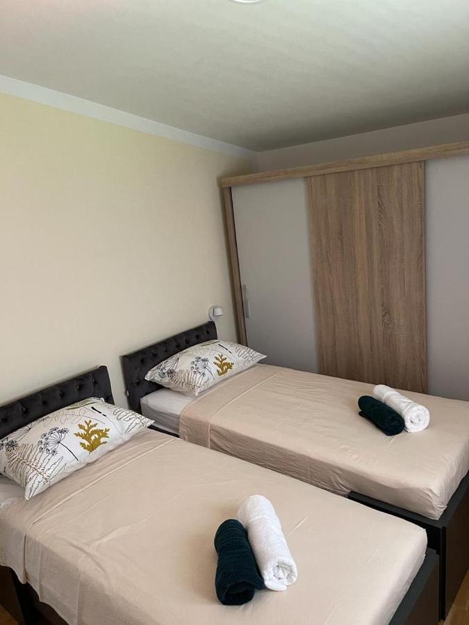 Apartman Nature Zvecanje エクステリア 写真